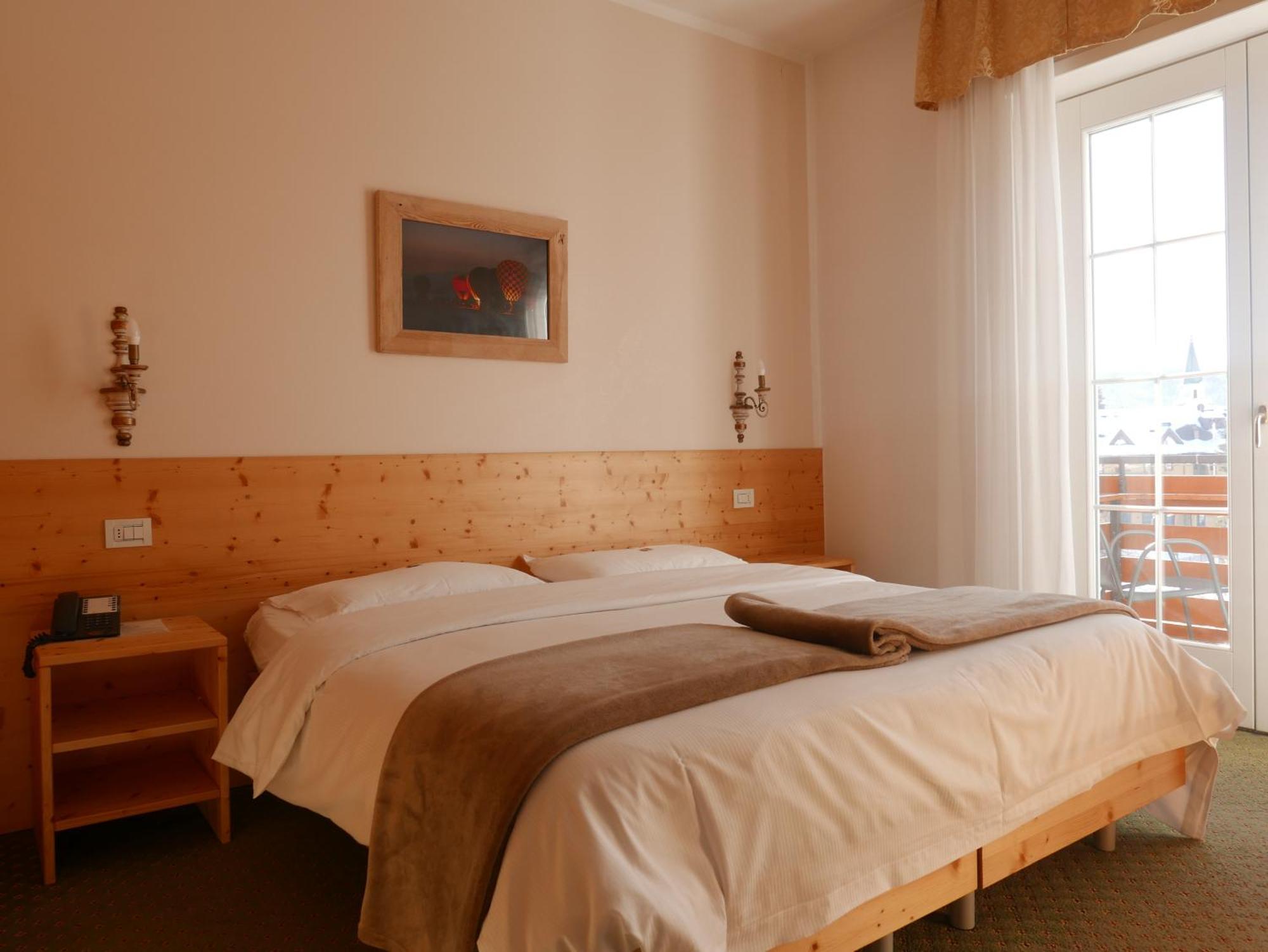 Hotel Paradiso アジアーゴ エクステリア 写真